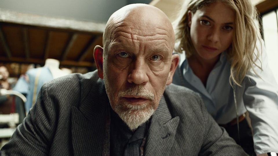 Actor John Malkovich tells the story of his struggle to set up a website in Squarespace's Super Bowl ad. 